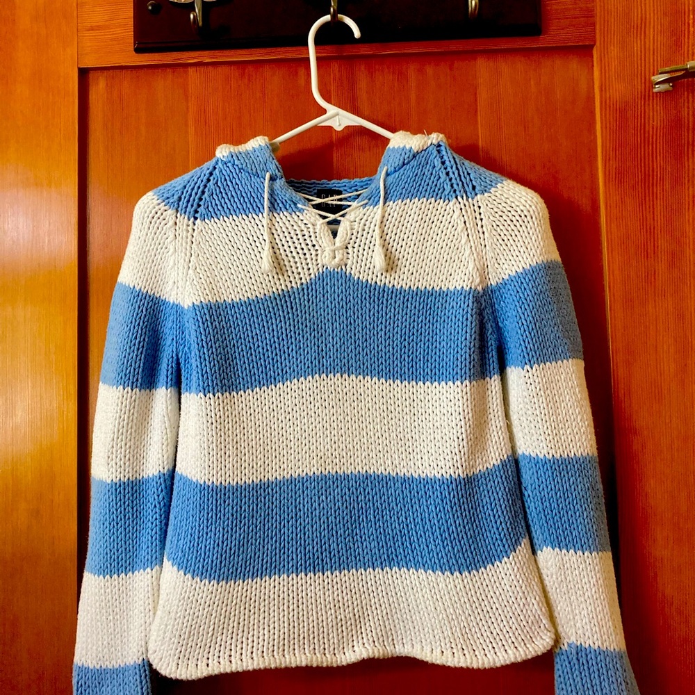 EUC Gap girls hoody sz L/10